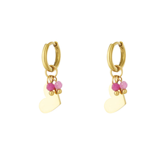 Mini pink hartjes oorbellen