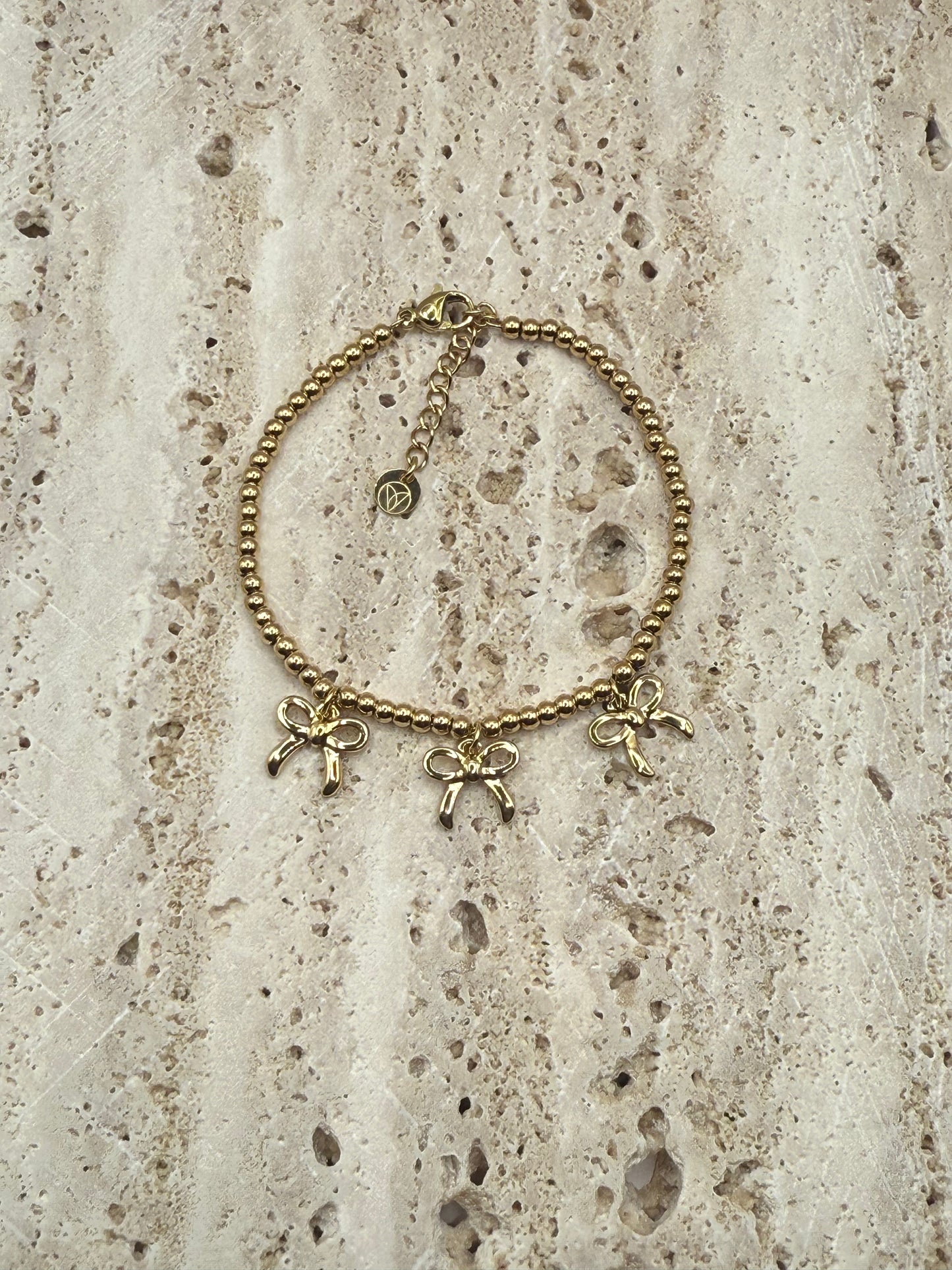 Armband met strikjes