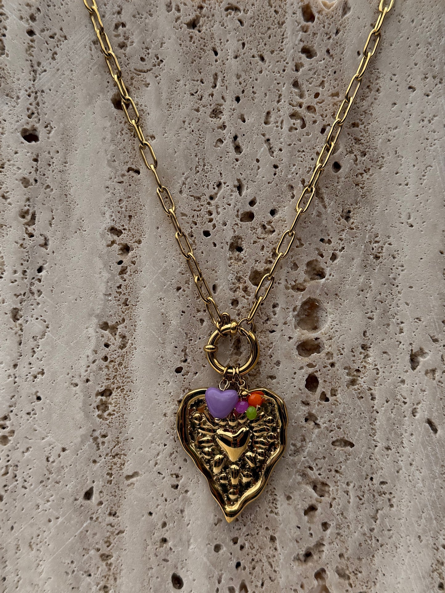 bedelketting lovebook