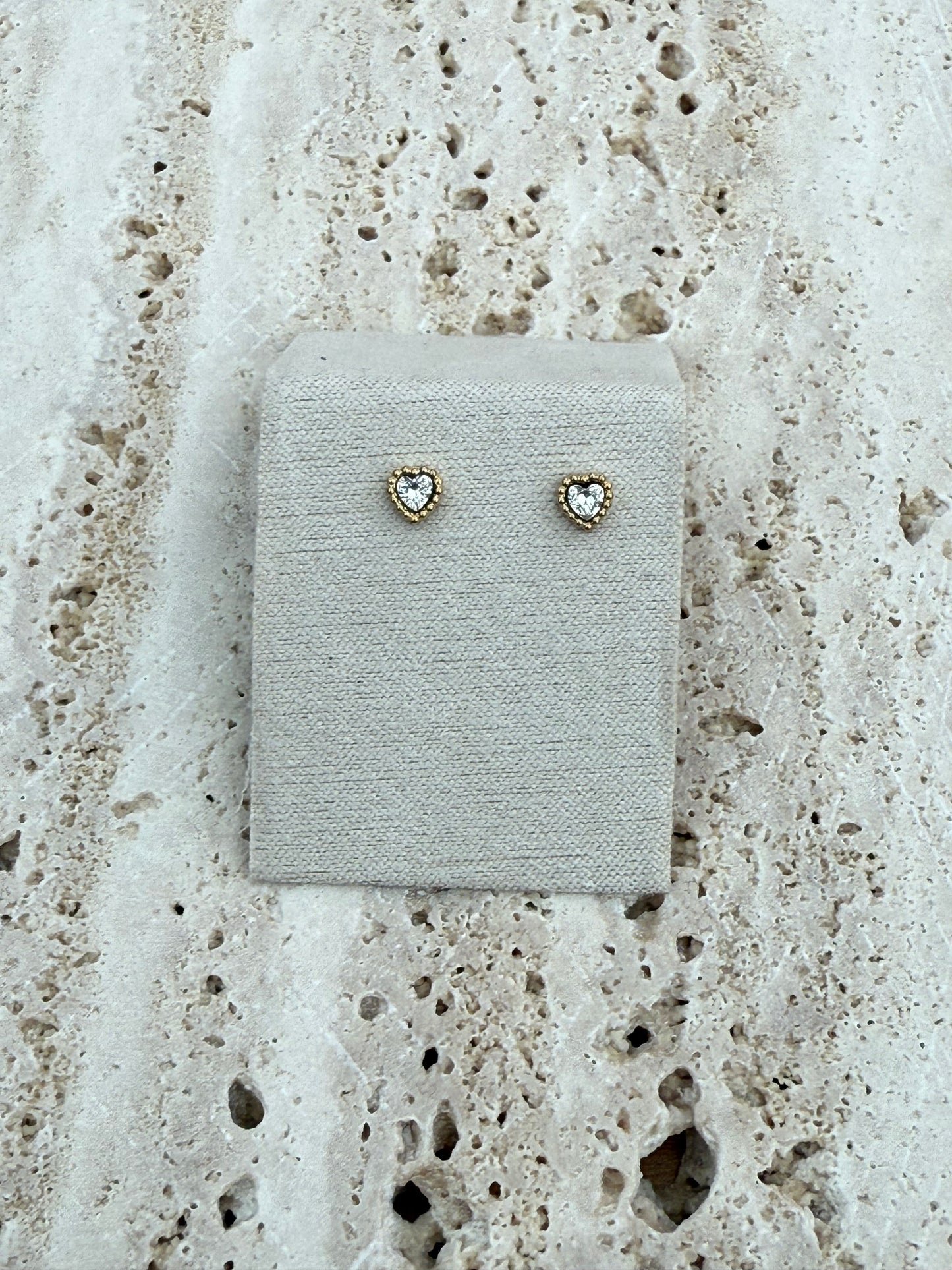 Hartje met steentje stone