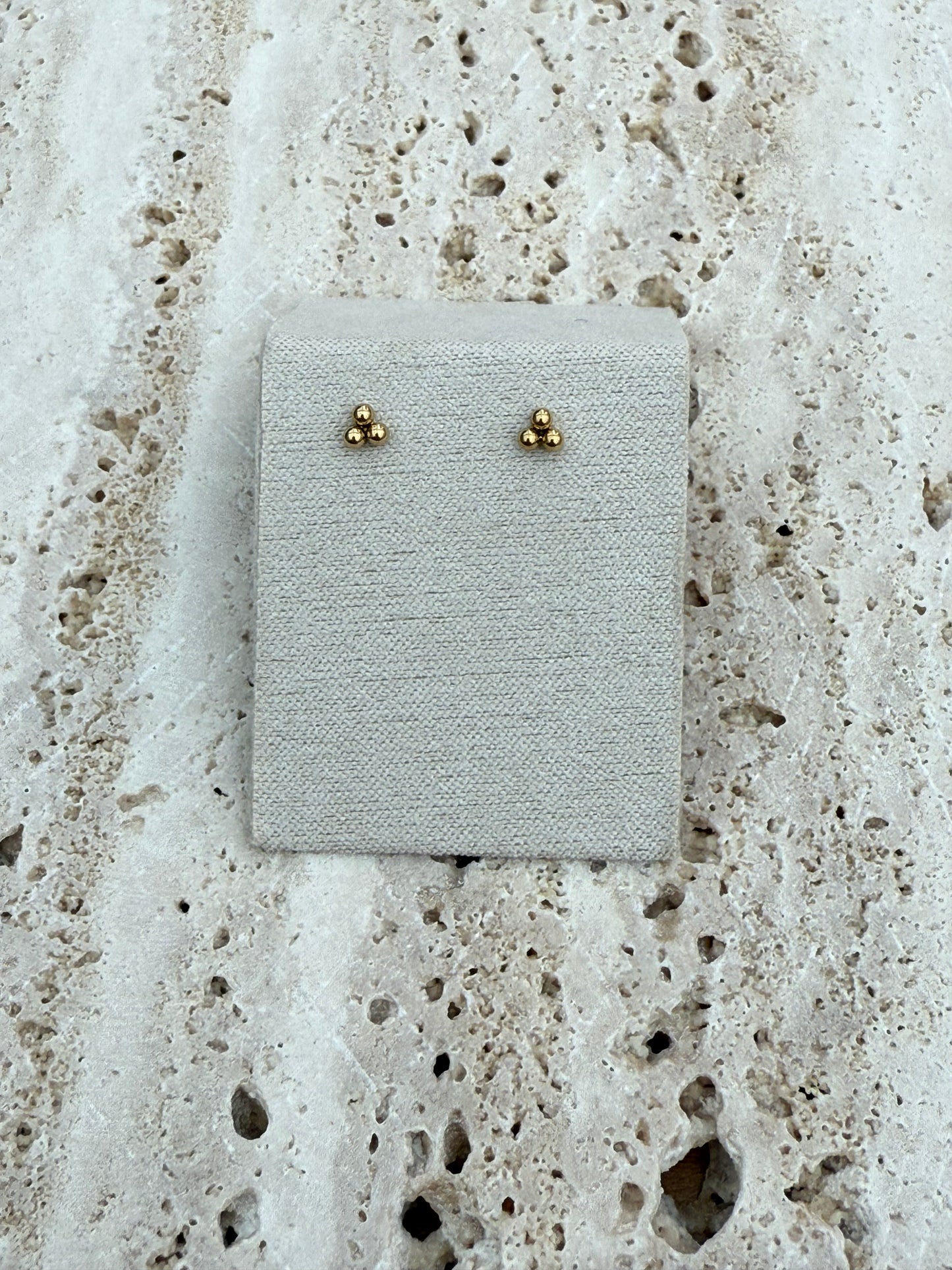 Gold stud