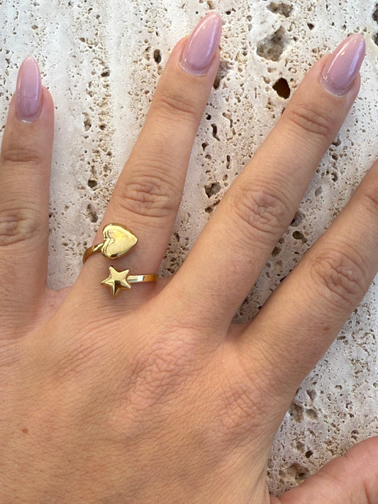 Ring met hart en ster