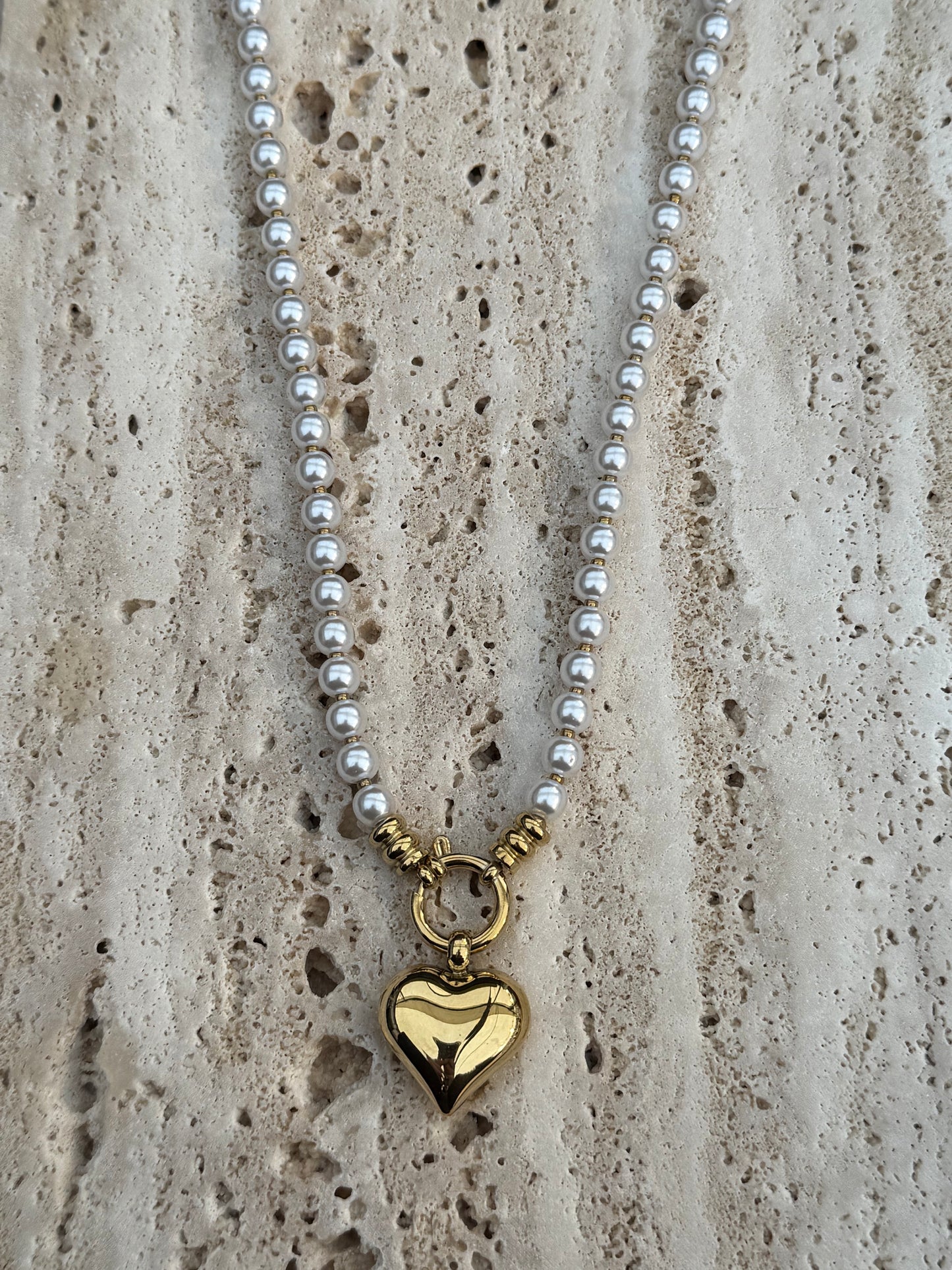 Parelketting met groot hart