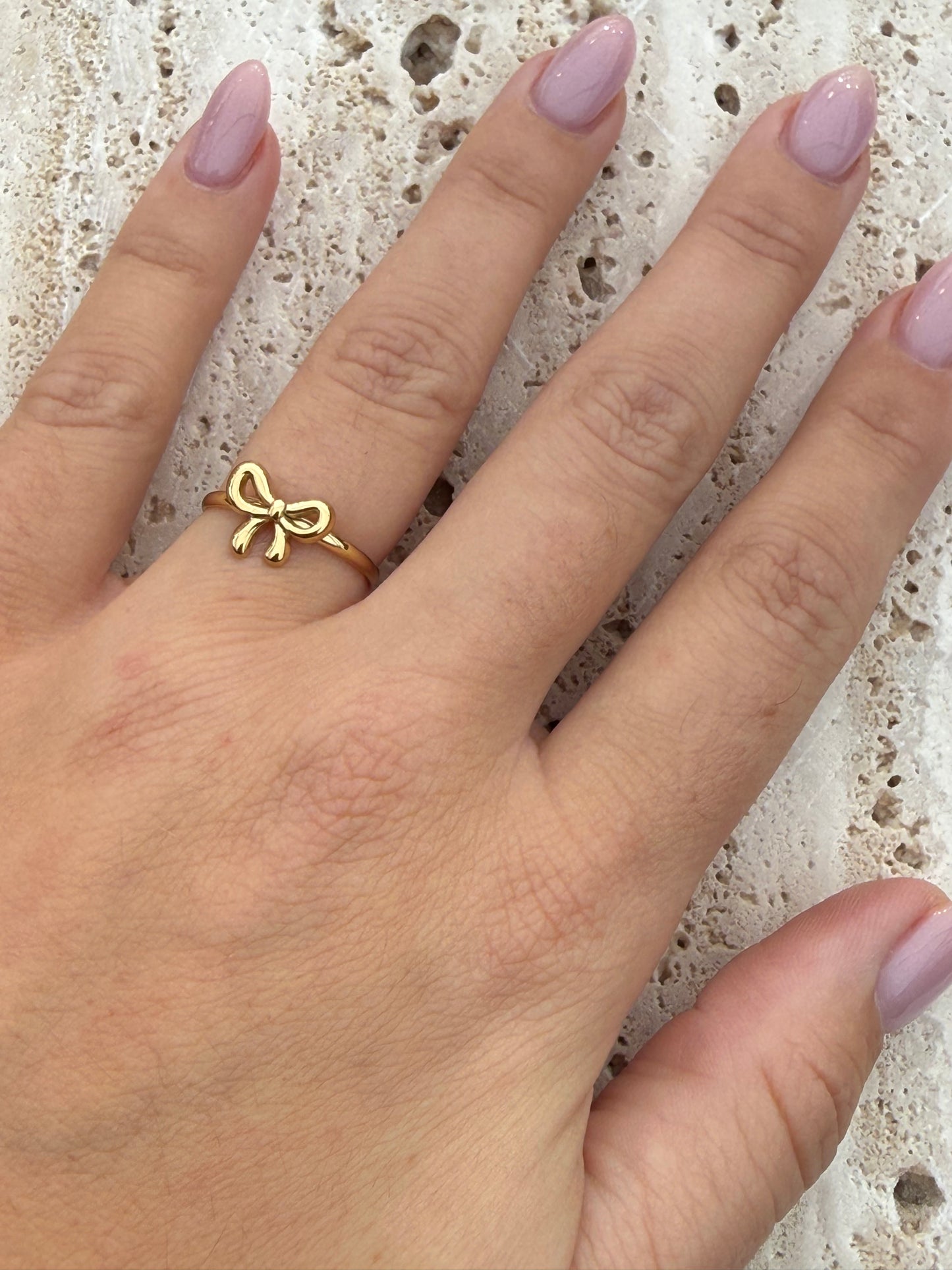 Basic strinkjes ring