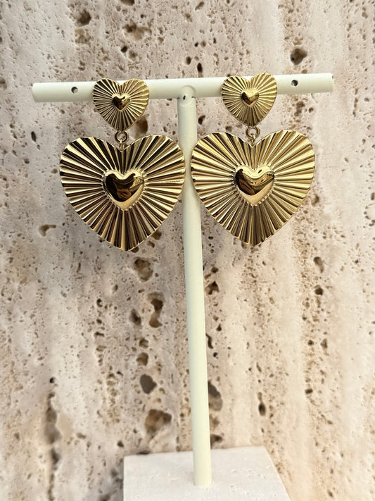 Grote en kleine hartjes oorbellen