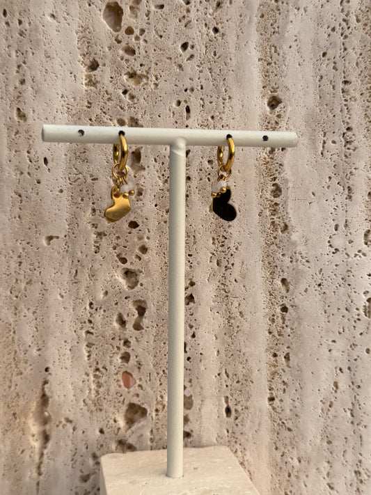 Mini hartjes oorbellen