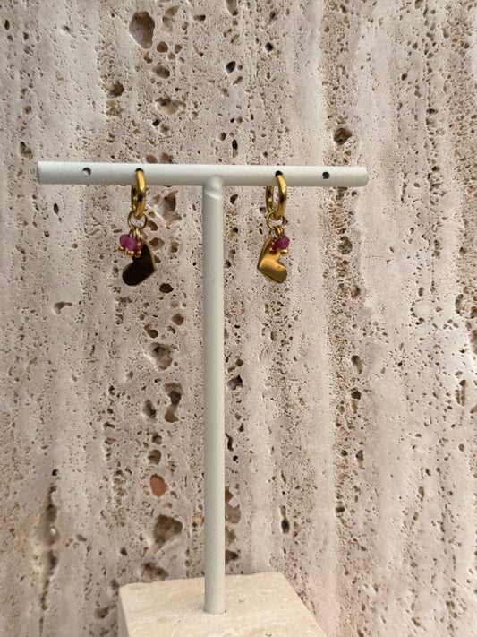 Mini pink hartjes oorbellen