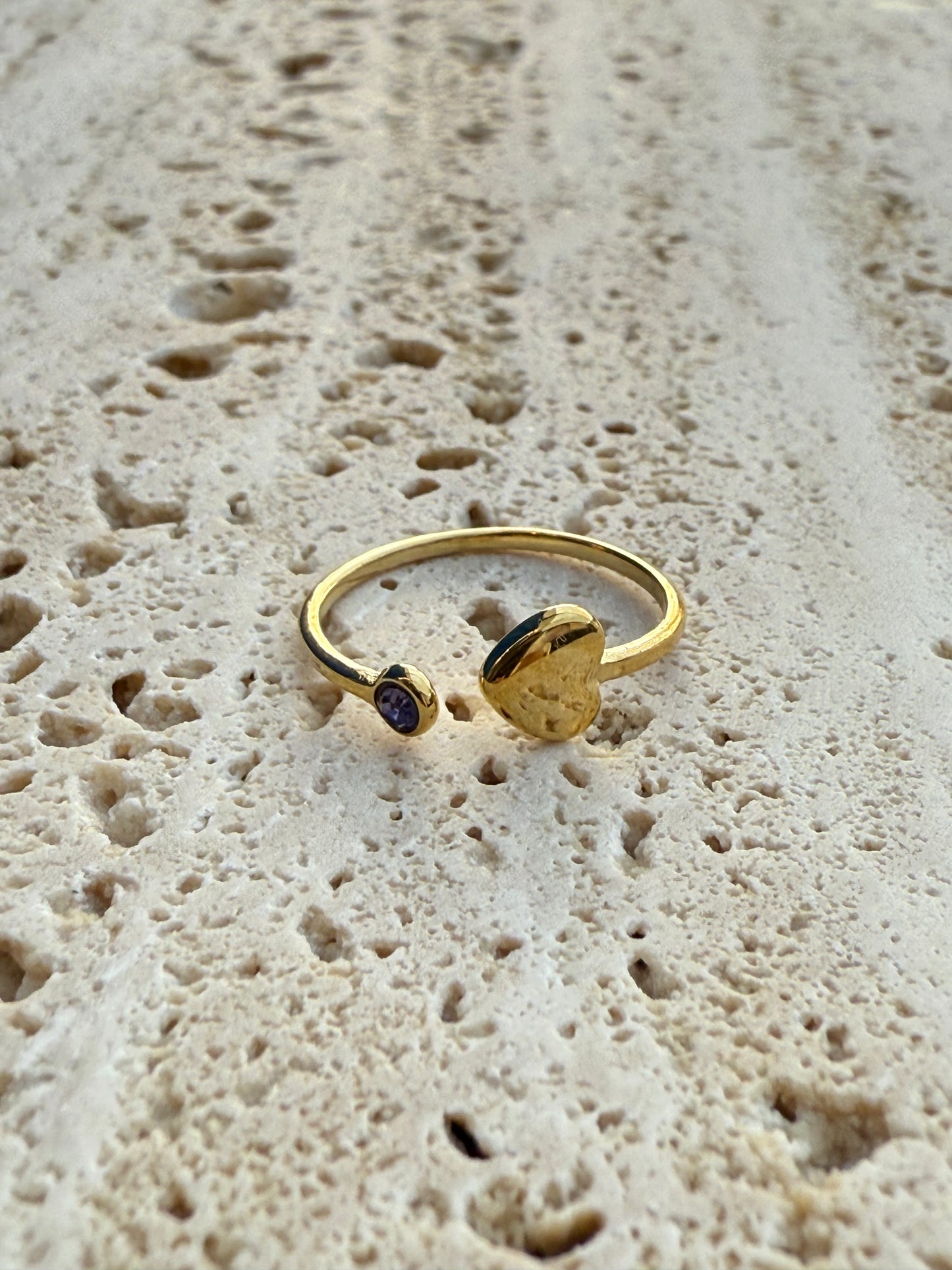 Birthstone ring - Februari