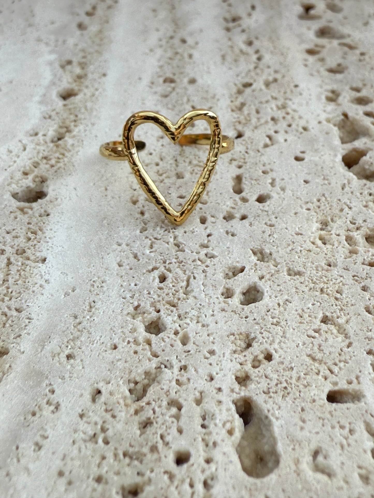 Big heart ring