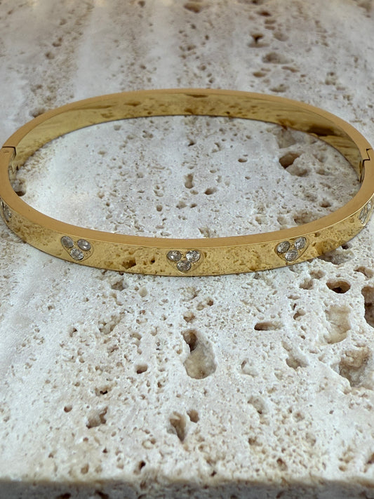 Elegante goude armband met steentjes